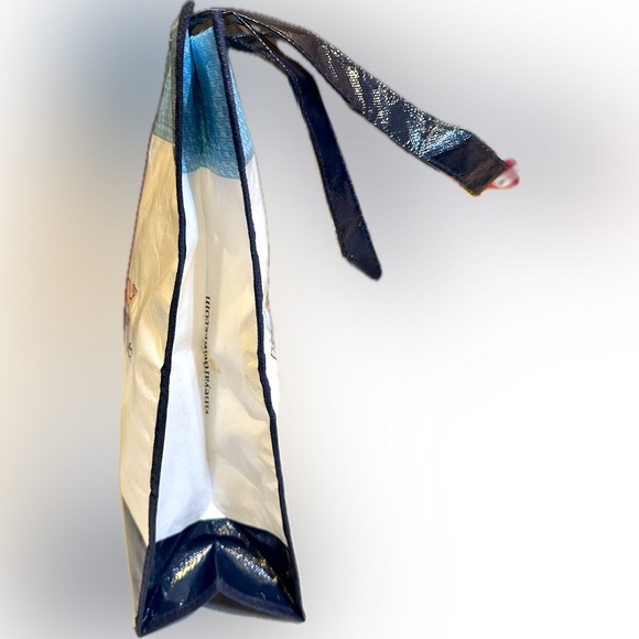 VINEYARD VINES COATED FABRIC SHOPPING BAG TOTE SACK WHALE 13”x8”x4.5” SUPER CUTE - Picture 2 of 5